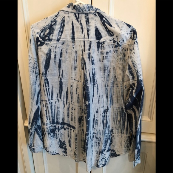 Tie-dye like shirt 😱 - Picture 2 of 2